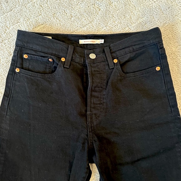 Levi’s :: Wedgie Jeans - Picture 8 of 8
